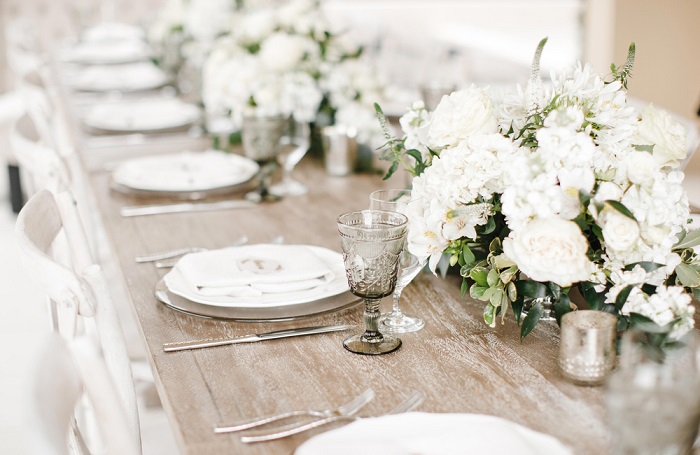 Impressionen Hochzeitsplanung - weiße Tischdekoration